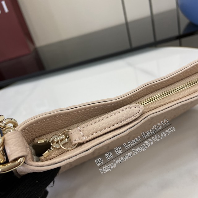 Gucci專櫃古馳最新款Emblem系列超迷你肩背包鏈條女包 jh2851型號：815278